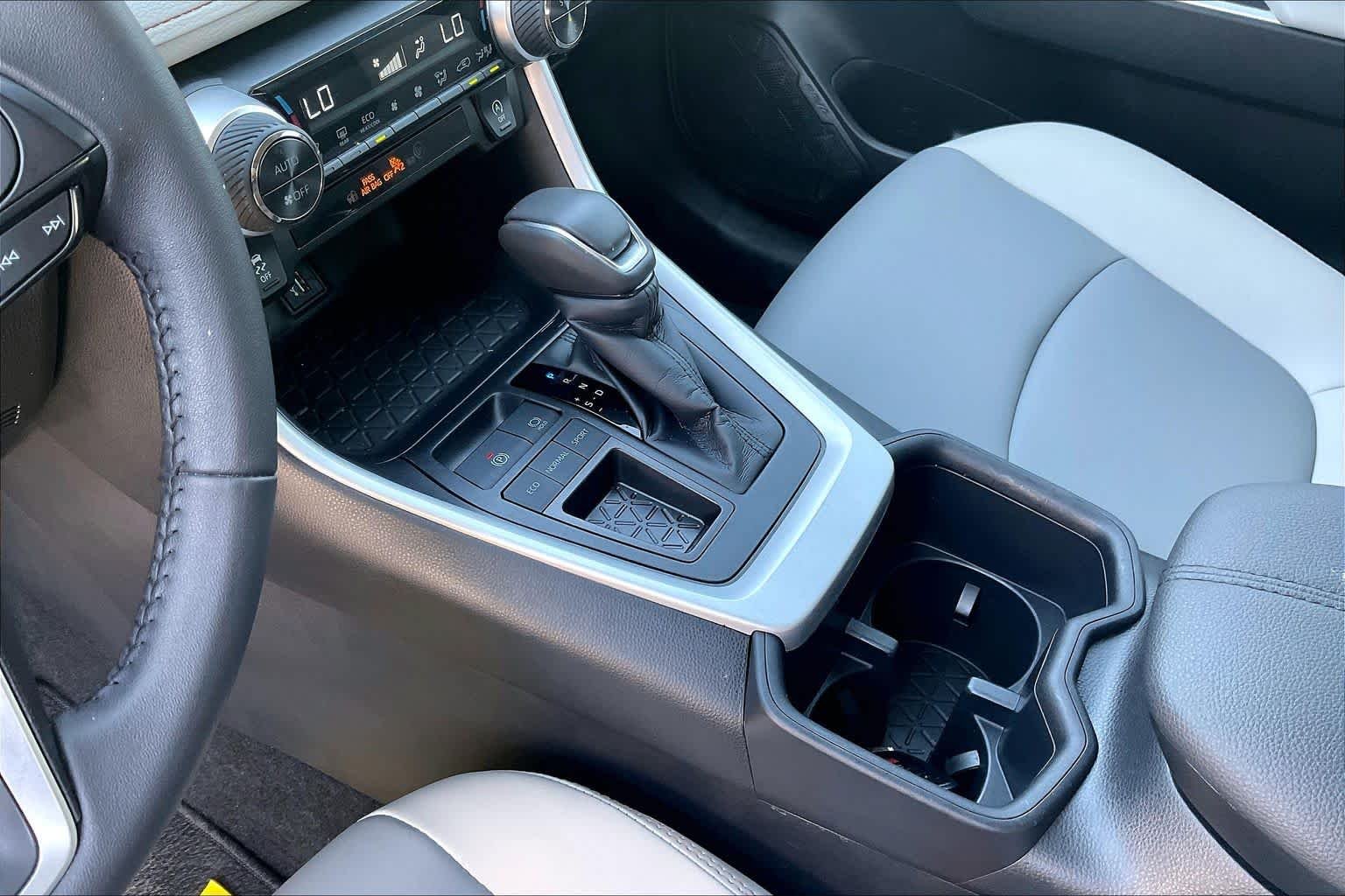 Used 2025 Magnetic Gray Metallic Toyota XLE Premium image 16
