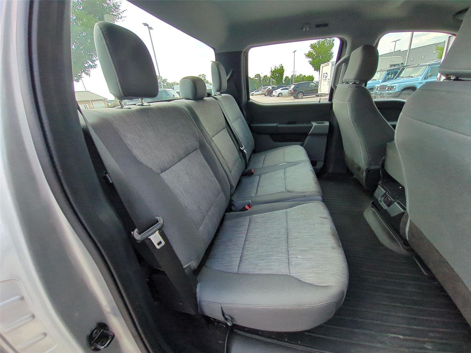 Used 2022 Iconic Silver Ford XL image 34