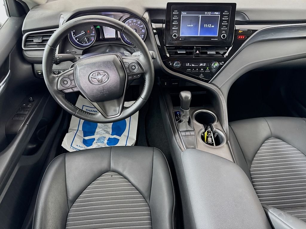 Used 2024 Ice Toyota SE image 26