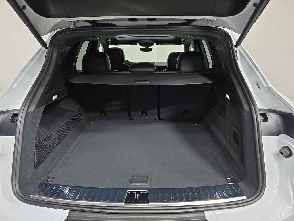 Certified Used 2025 White Porsche  image 25