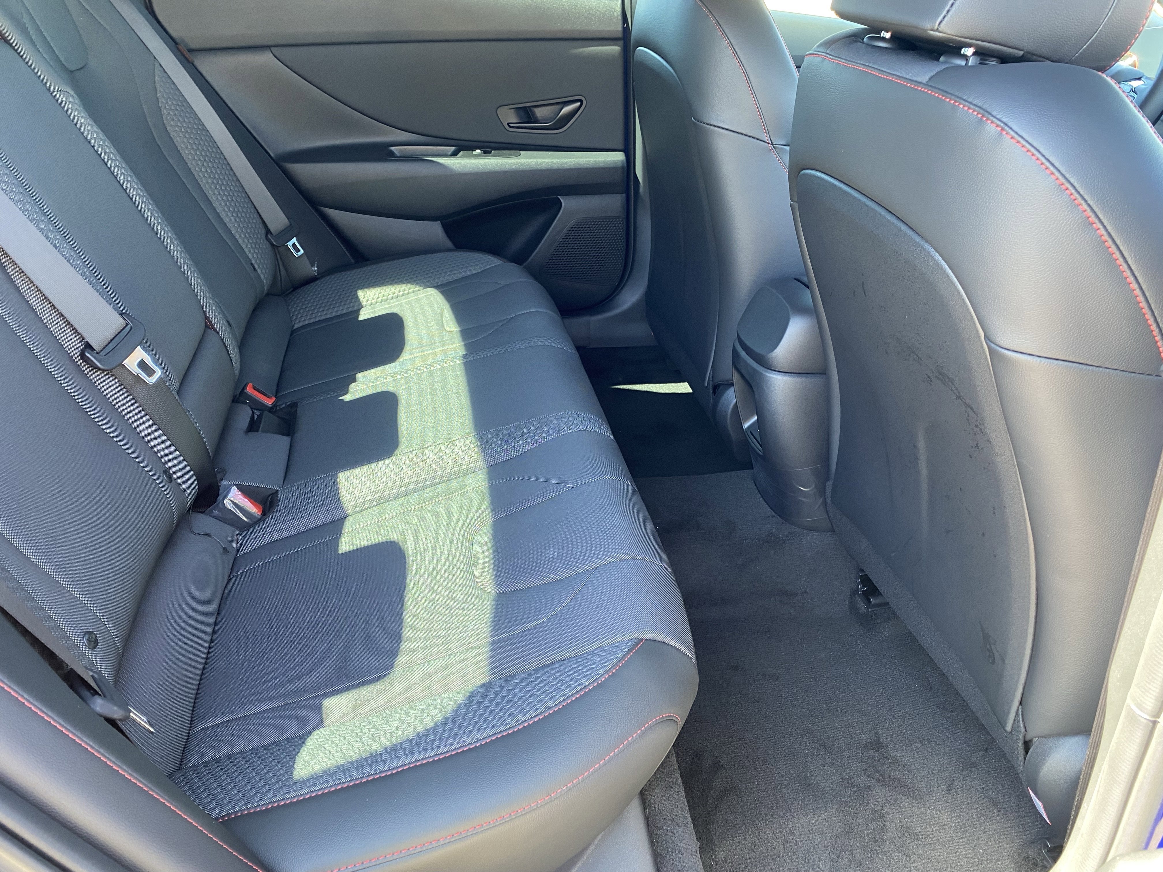 2025 Hyundai Elantra N Line - Photo 14