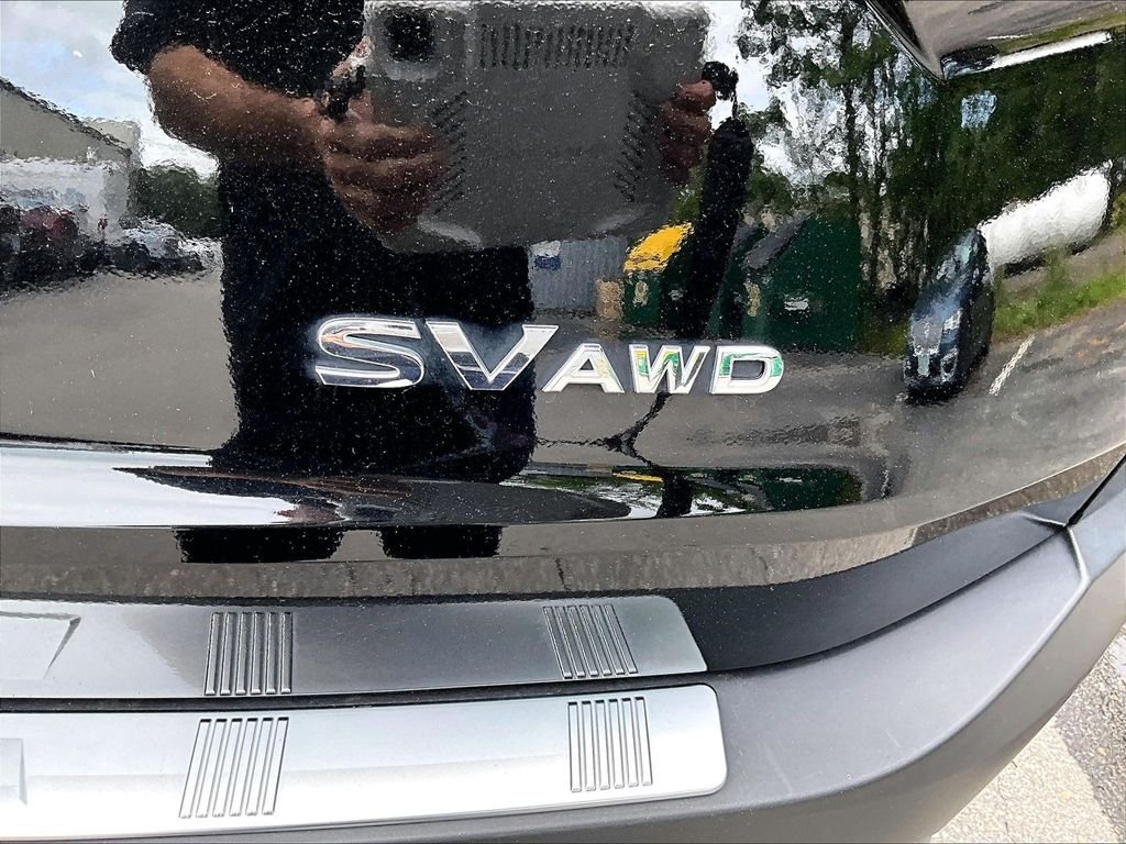 Used 2022 Black Nissan SV image 28