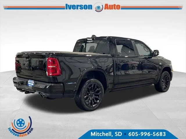 2026 RAM 1500 Limited - Photo 14