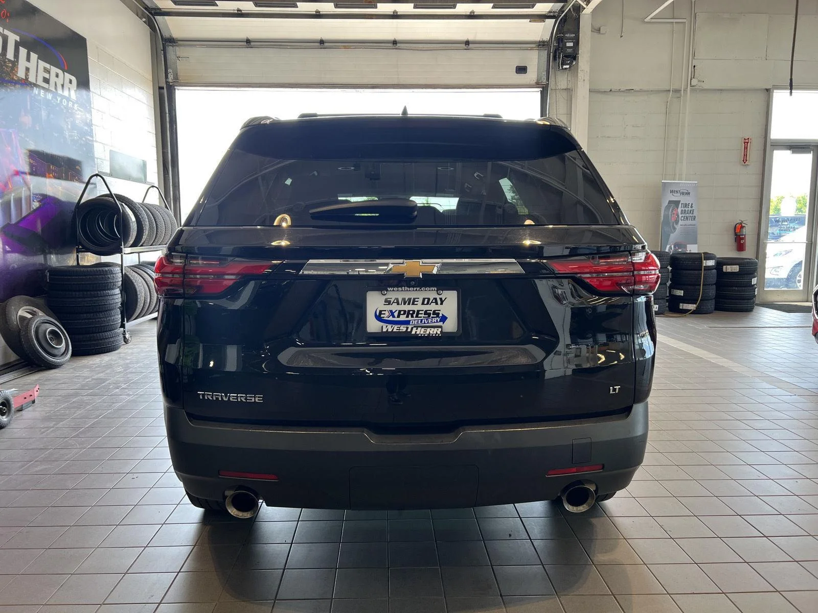 Used 2023 Mosaic Black Metallic Chevrolet LT Cloth image 6