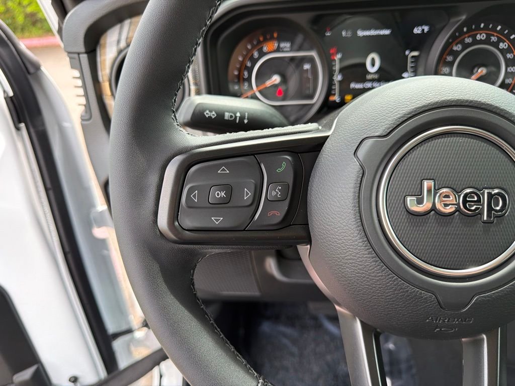 New 2026 Bright White Clearcoat Jeep 85th Anniversary Edition image 17