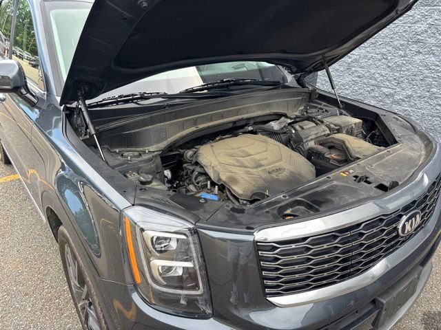 Used 2020 Gravity Grey Kia SX image 18