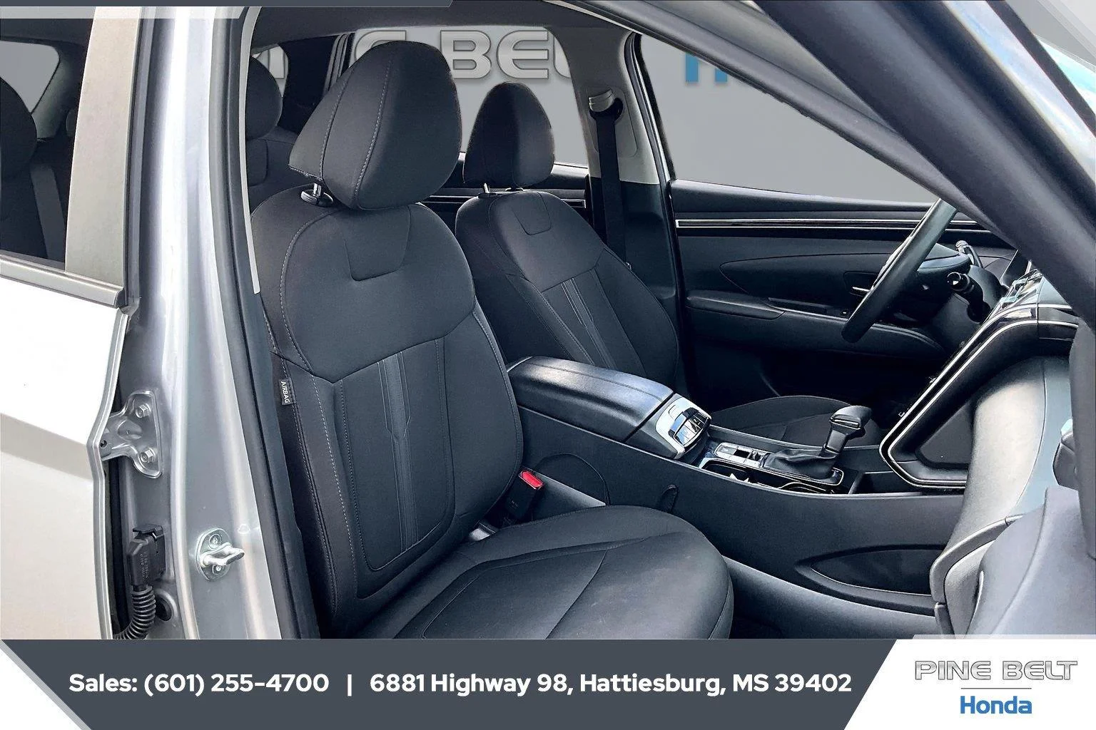Used 2024 Shimmering Silver Hyundai SEL image 6
