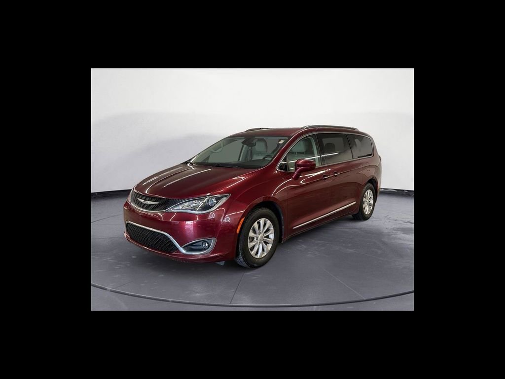 Used 2018 Chrysler Pacifica Touring L with VIN 2C4RC1BGXJR126596 for sale in Terre Haute, IN