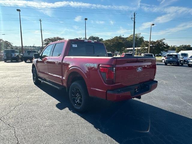 New 2025 Rapid Red Metallic Tinted Clearcoat Ford XLT image 5