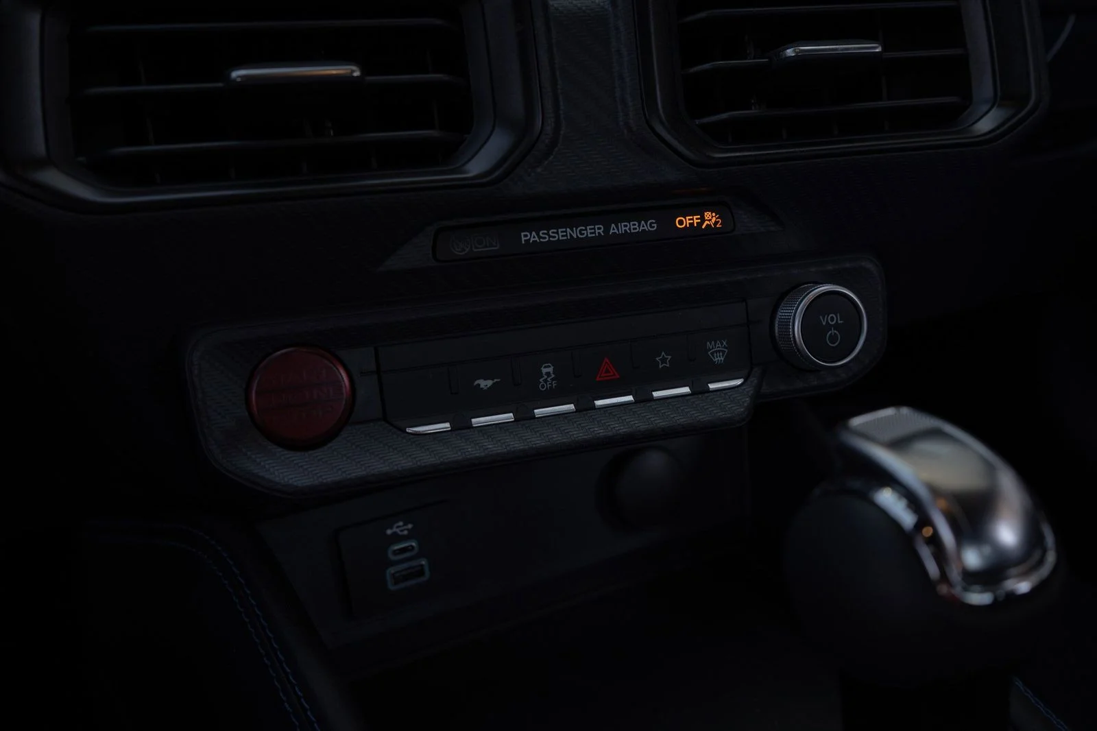 2025 Ford Mustang Dark Horse - Photo 63