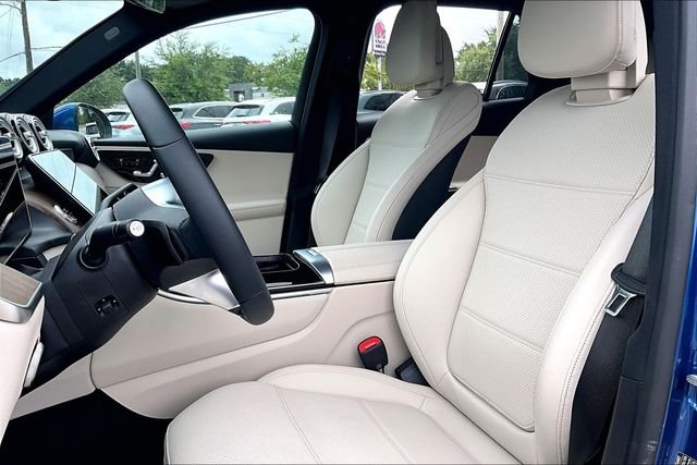 2025 Mercedes-Benz GLC Base - Photo 7