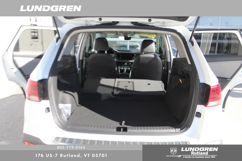 Used 2023 White Volkswagen 1.5T SEL image 18
