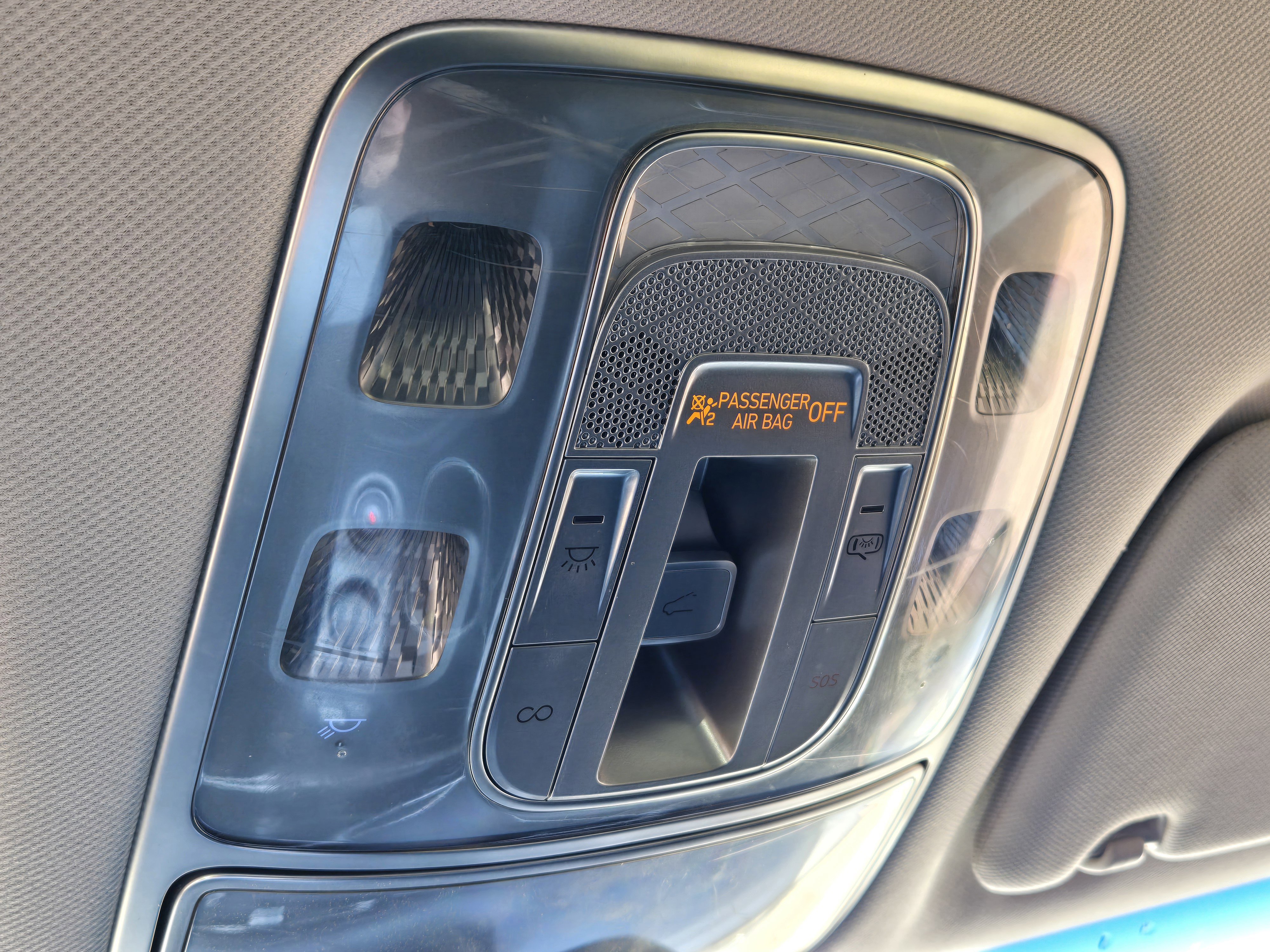 2022 GENESIS GV70 Standard - Photo 30