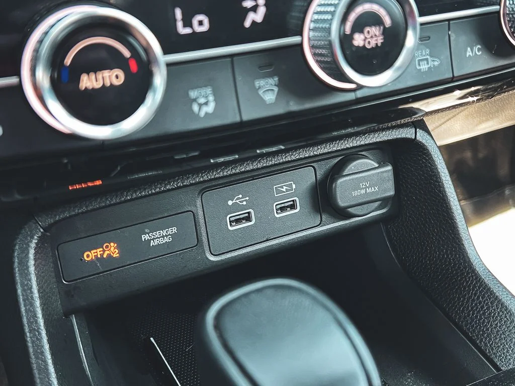 2024 Honda Civic Touring - Photo 20
