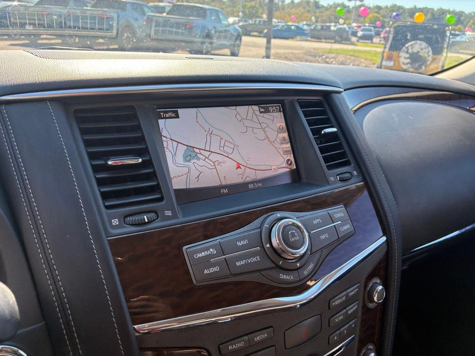 Used 2020 Super Black Nissan SL image 19