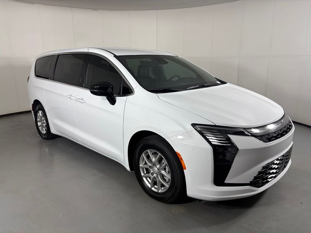 New 2027 Bright White Clear-Coat Paint Chrysler Select image 2