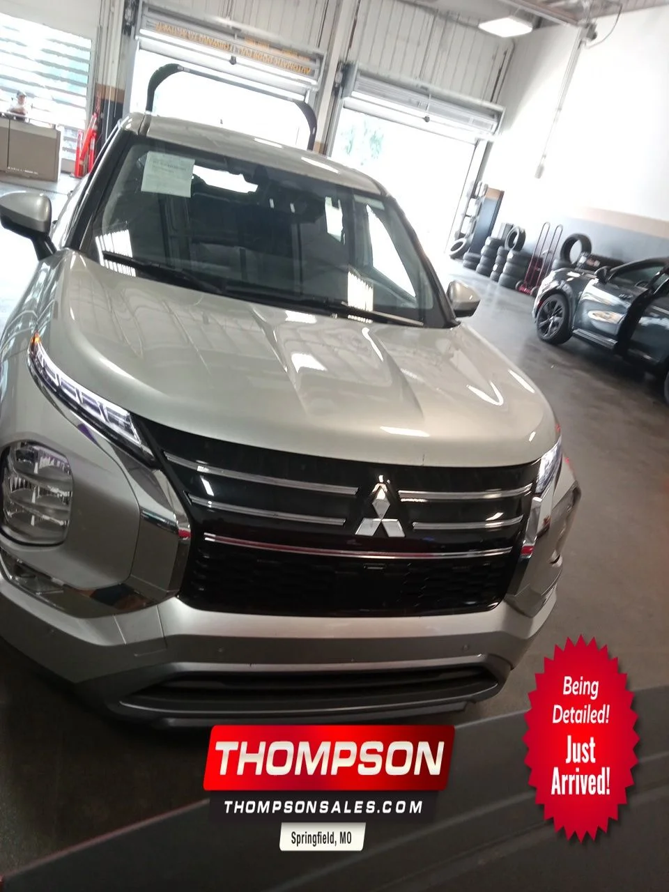 2025 Mitsubishi Outlander SE 2WD's photo