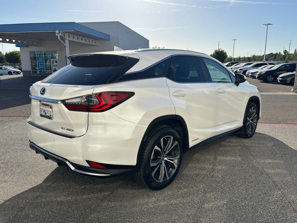 Used 2021 White Pearl Lexus 450h image 5