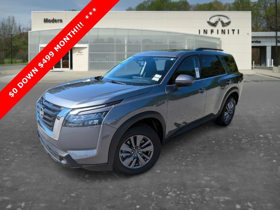 2025 Nissan Pathfinder SV 4WD's photo