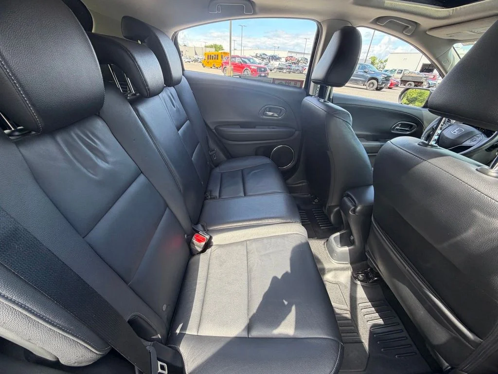 Used 2016 Black Honda EX-L image 46