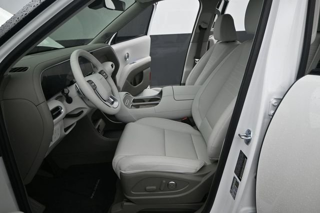 Used 2026 Creamy White Pearl Hyundai Limited image 12