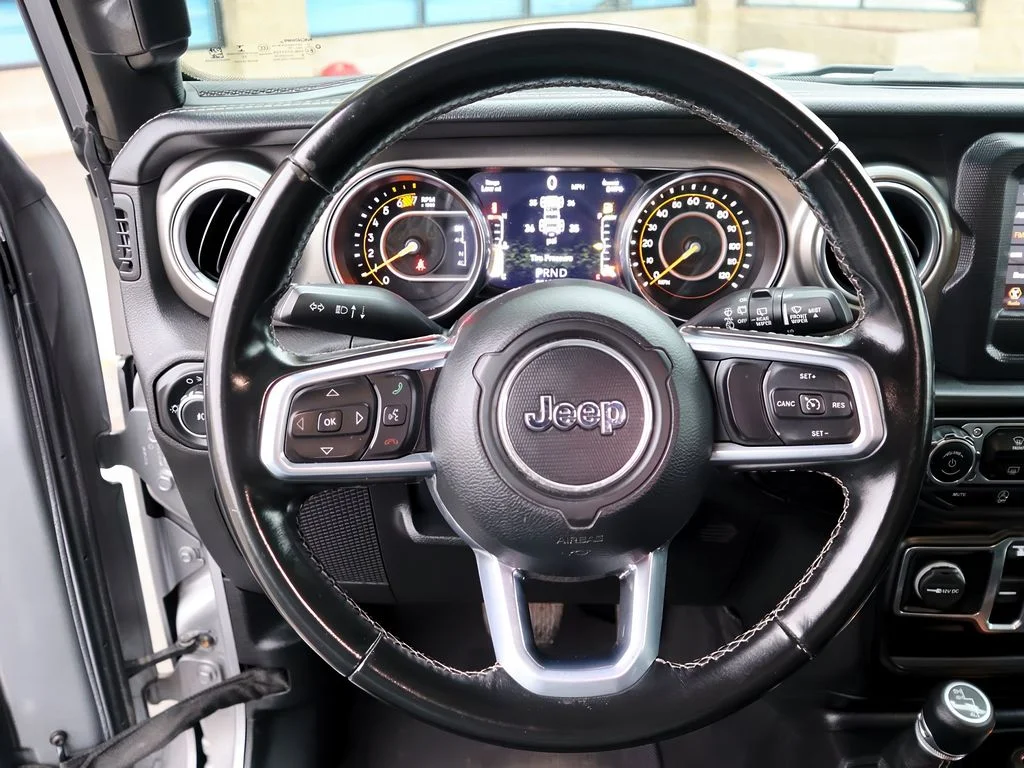 2020 Jeep Wrangler Unlimited Sahara - Photo 15