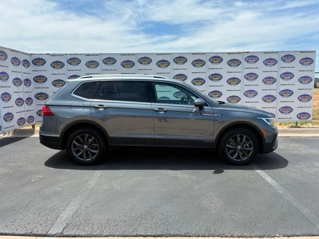 Pre-Owned 2023 Volkswagen Tiguan 2.0T SE