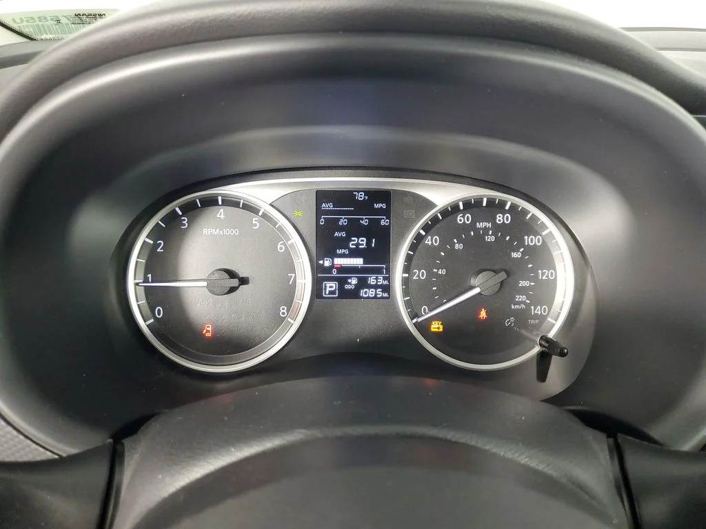 2025 Nissan KICKS PLAY Base - Photo 26