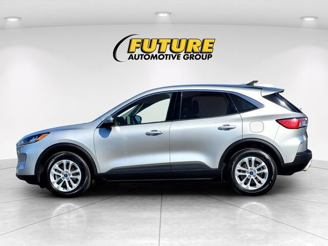 Used 2020 Silver Ford SE image 7
