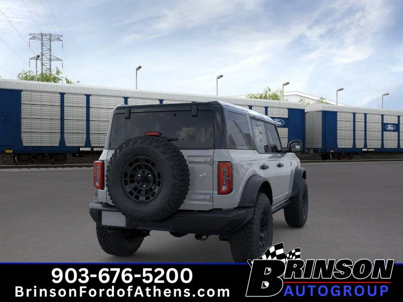 New 2026 Avalanche Gray Ford Badlands® image 8