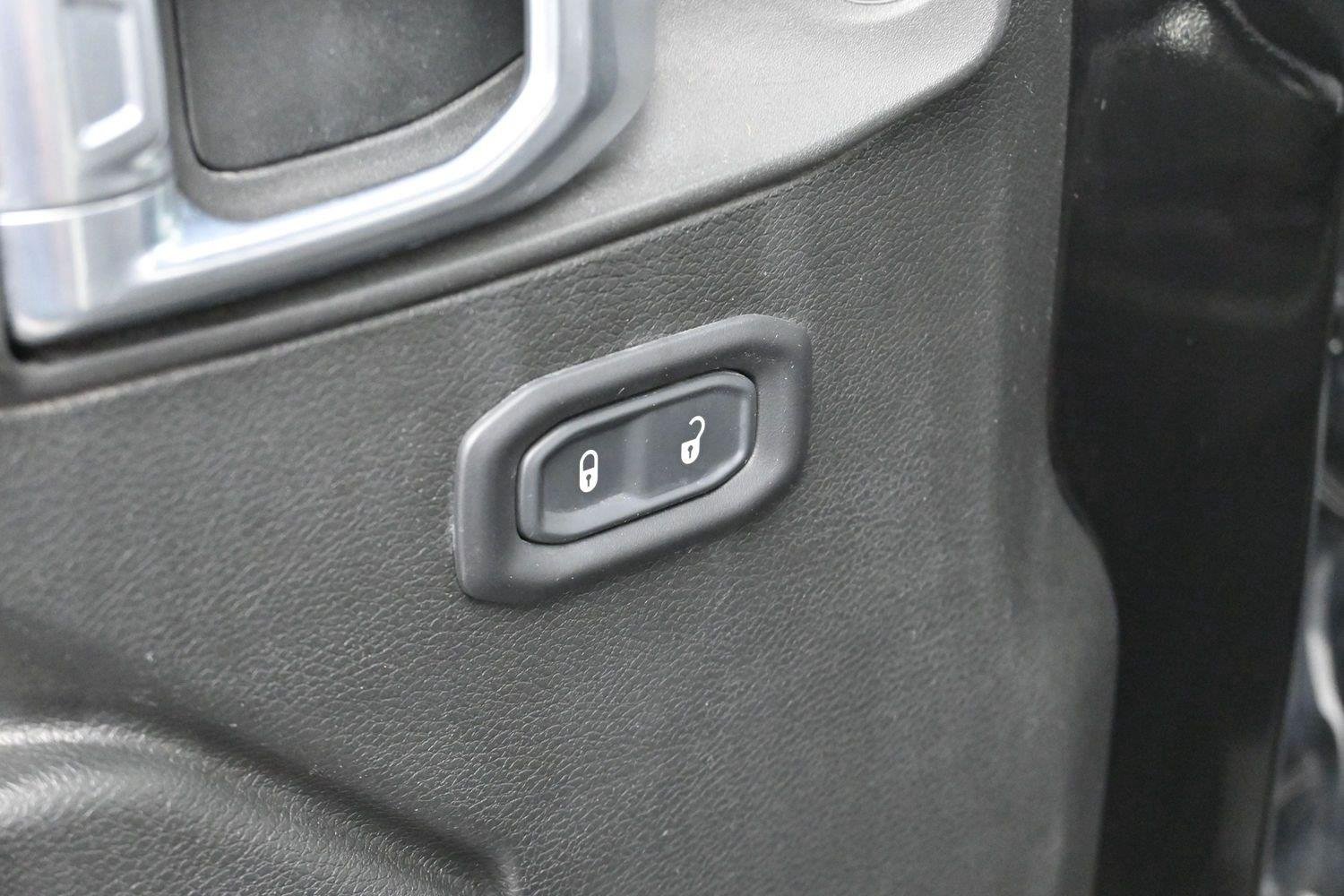 Used 2020 Black Clearcoat Jeep Rubicon image 11