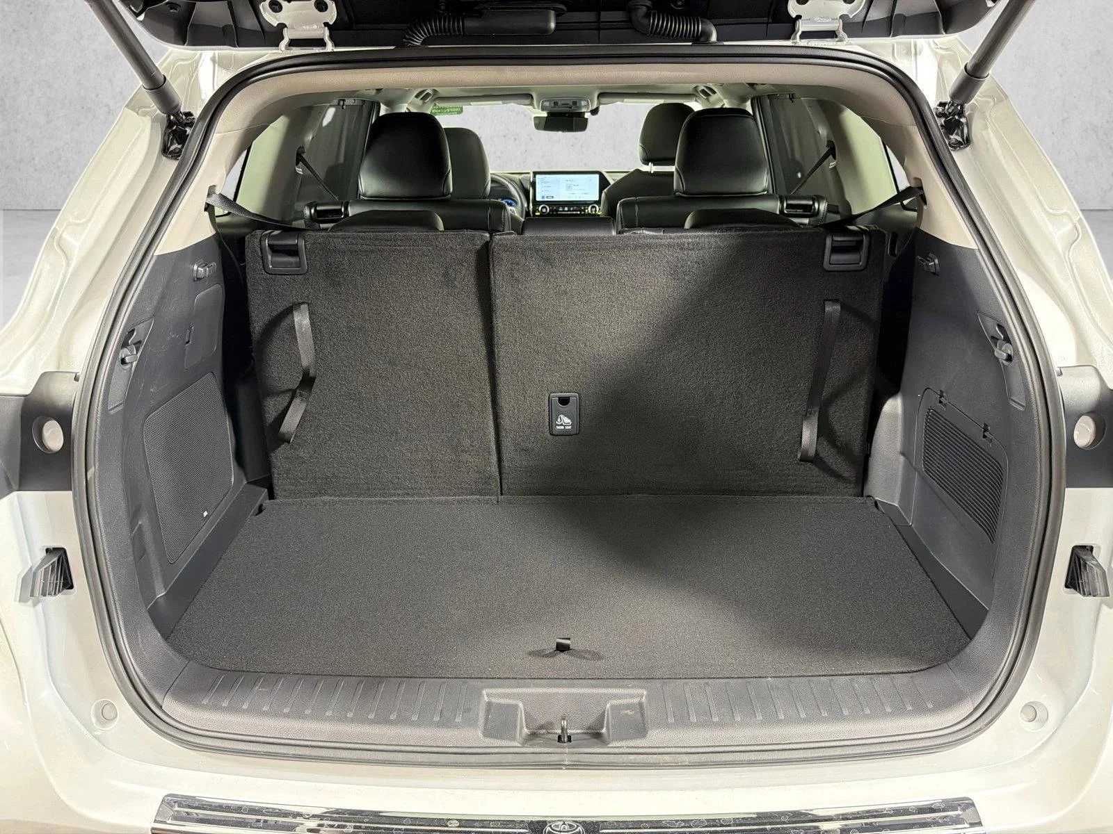 Used 2026 Black Toyota XLE image 19