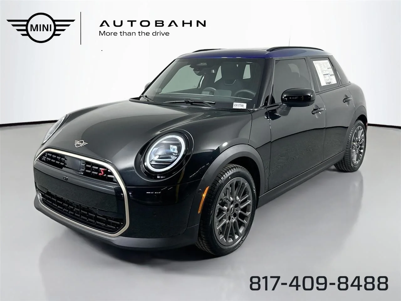 2025 MINI Hardtop Cooper S's photo