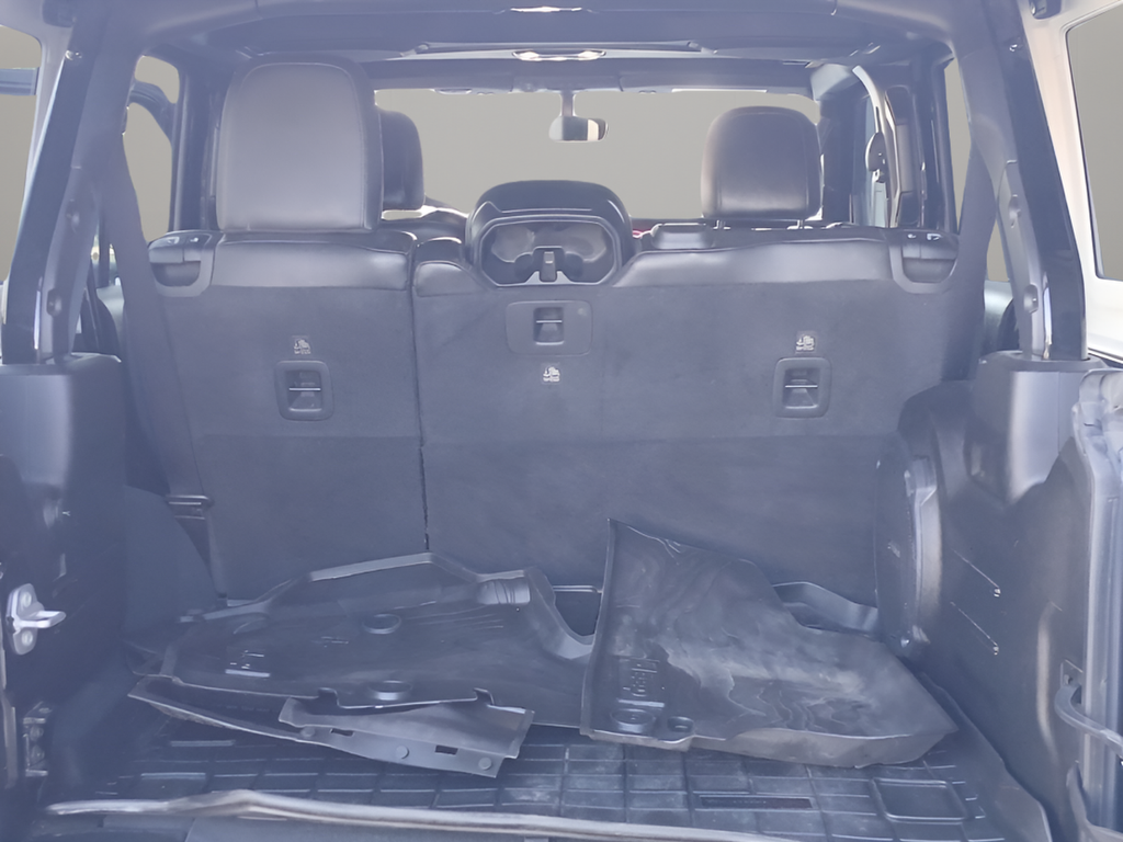 Used 2022 Black Jeep Unlimited Rubicon image 28