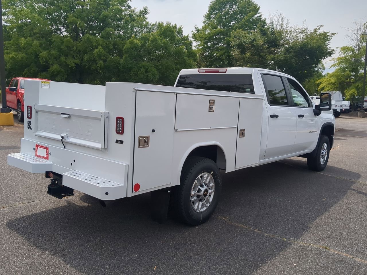 New 2026 Summit White Chevrolet Work Truck image 8