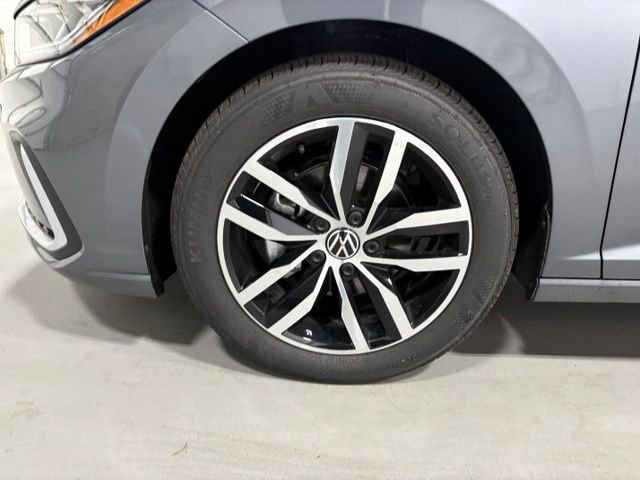 New 2026 Gray Volkswagen 1.5T SE image 8
