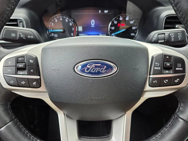 Certified Used 2023 Red Ford XLT image 33