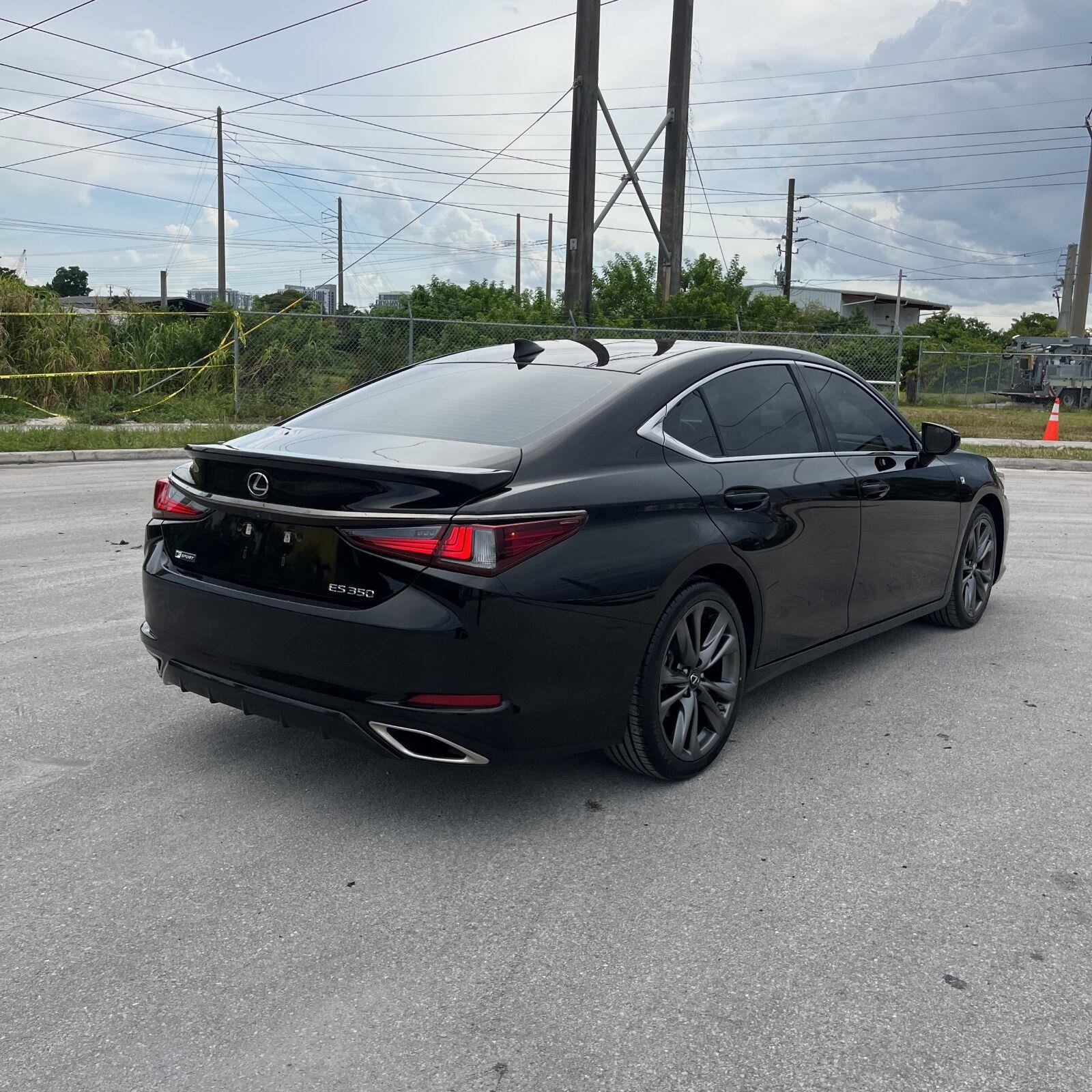 Used 2021 Obsidian Lexus ES 350 F SPORT image 3