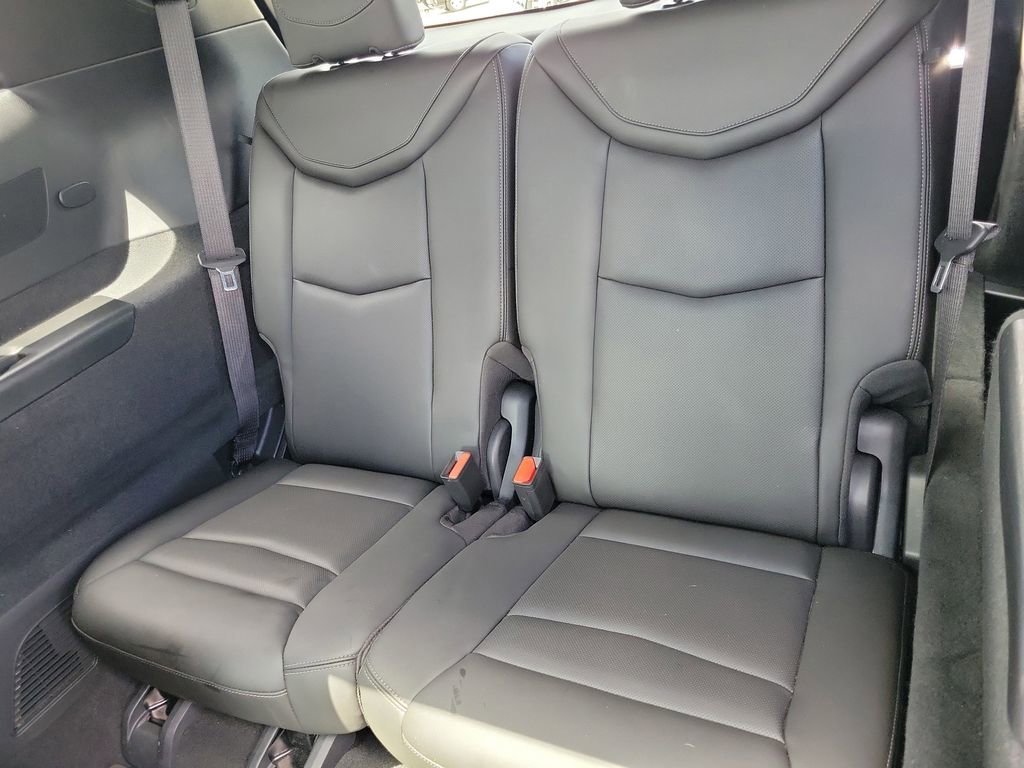 Used 2020 RED HORIZON TINTCOAT Cadillac AWD Premium Luxury image 12