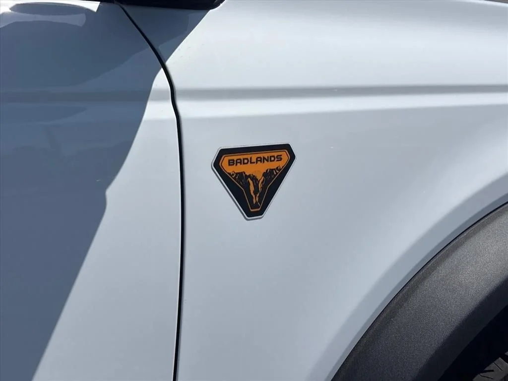 2025 Ford Bronco 4-Door Badlands - Photo 11