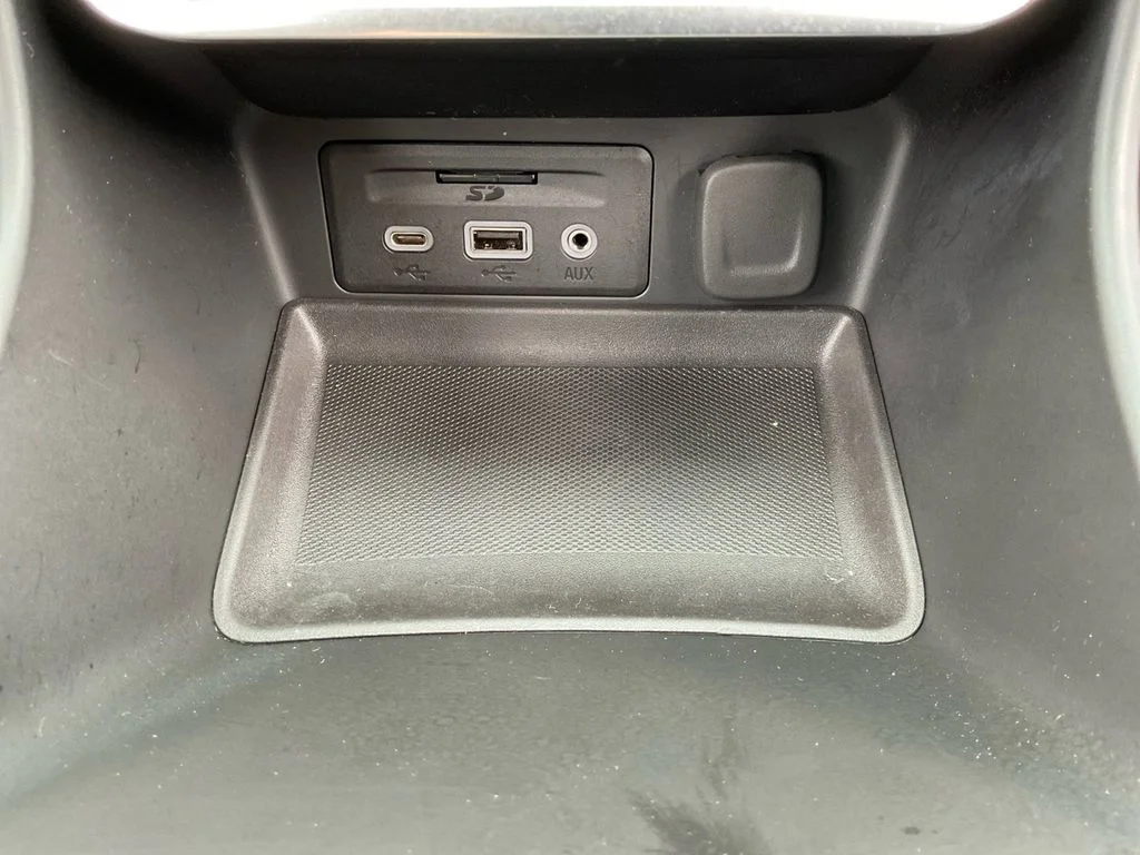 Used 2020 Black GMC Denali image 26