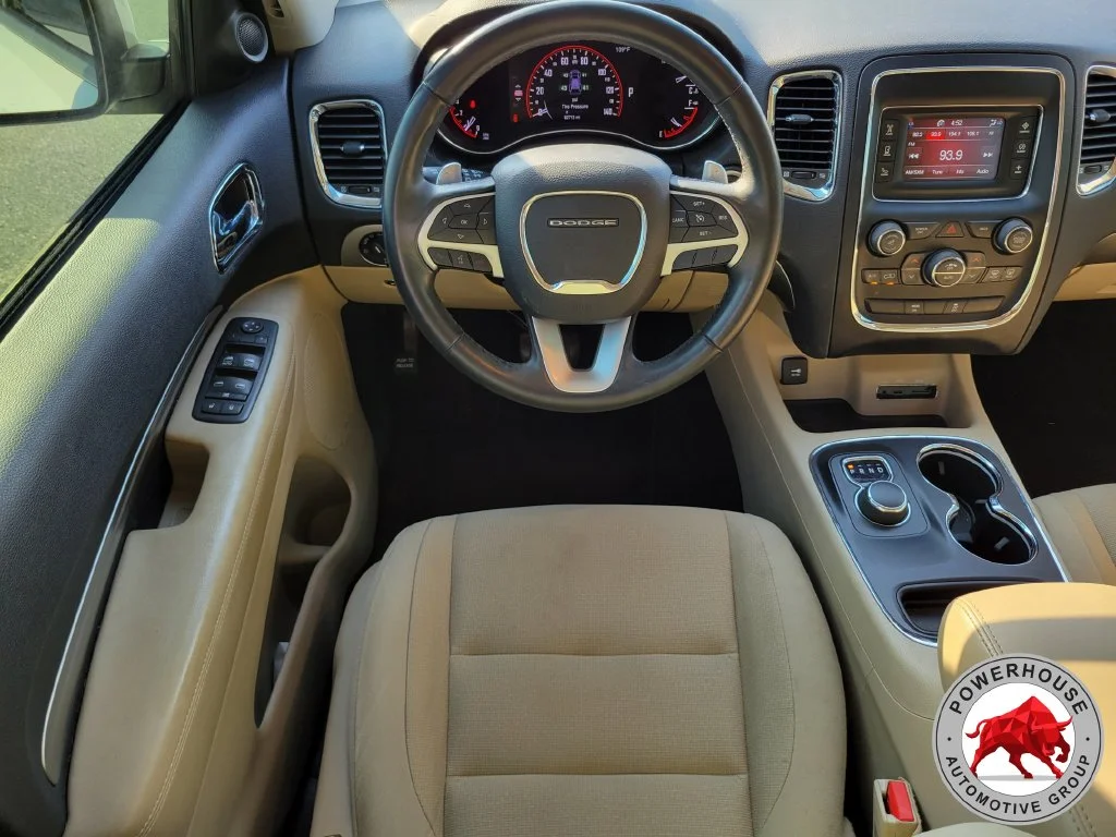 Used 2015 White Dodge SXT image 18