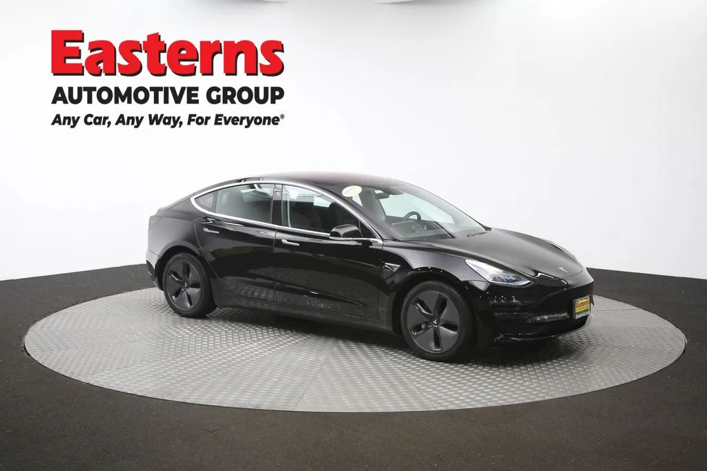 Used 2018 Black Tesla Long Range image 43