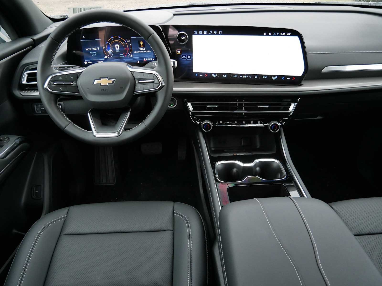 2026 Chevrolet Traverse LT - Photo 14