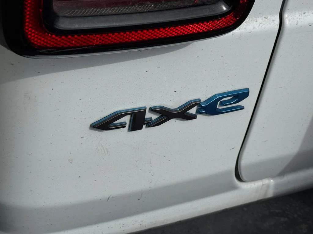 Certified Used 2024 White Jeep Sport S 4xe image 19