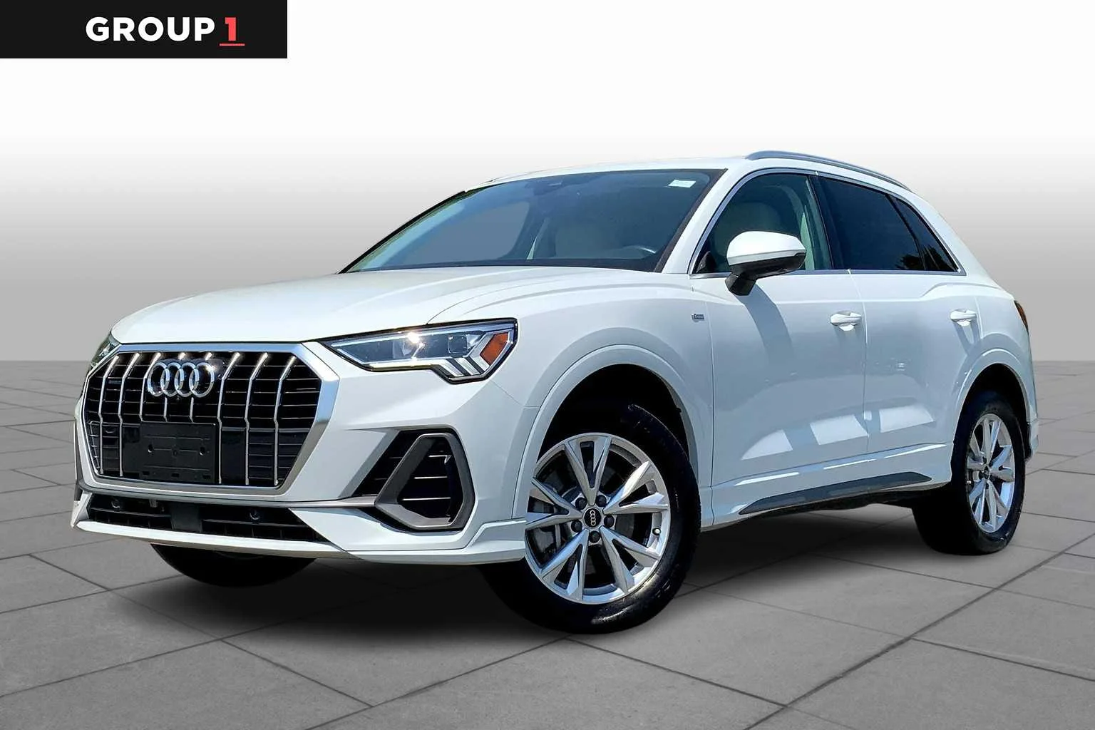 Pre-Owned 2024 Audi Q3 S Line Premium Plus