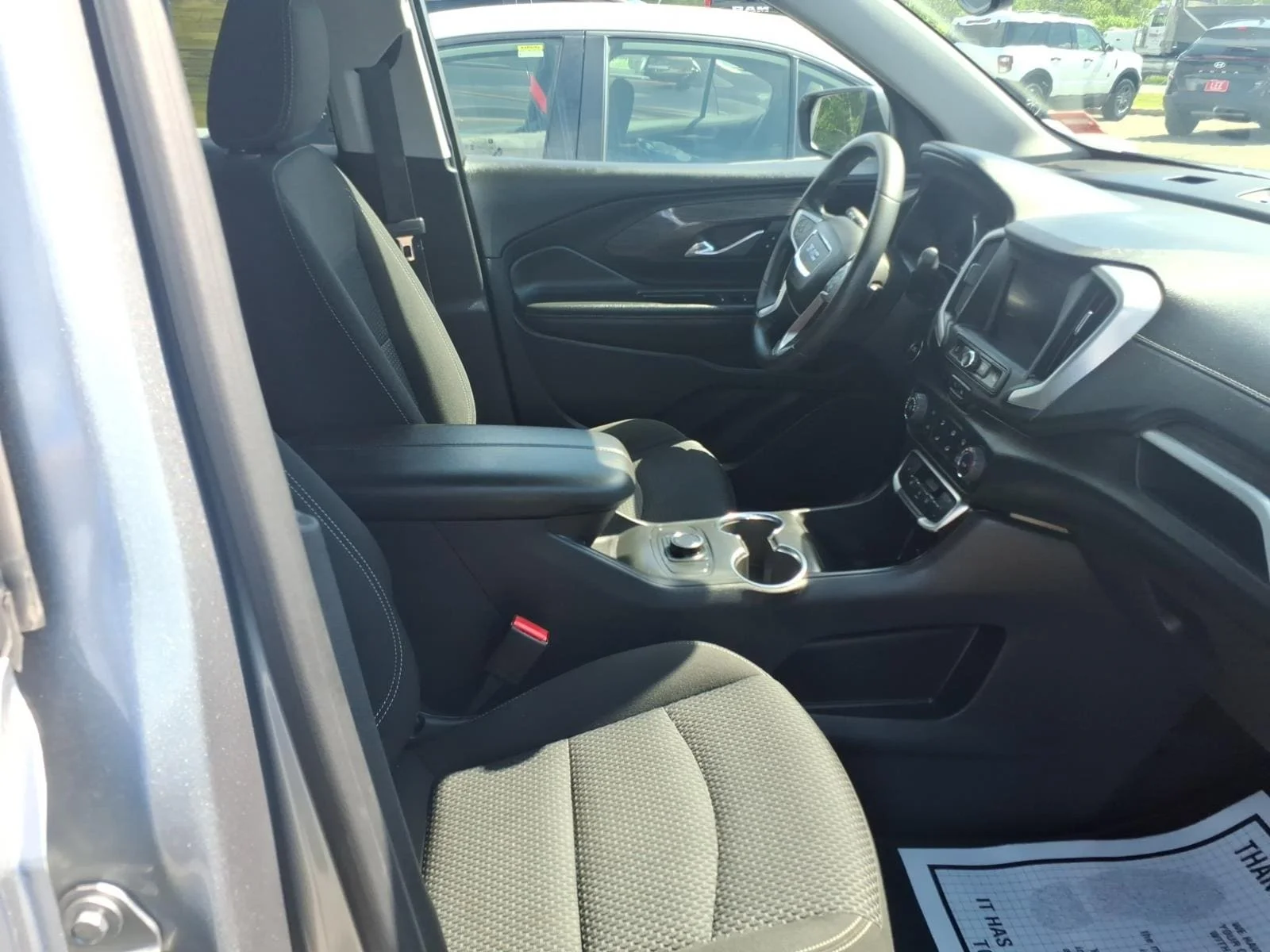 Used 2024 Sterling Metallic GMC SLE image 16