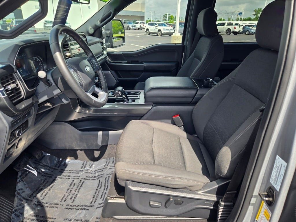 Certified Used 2023 Silver Metallic Ford XLT image 19