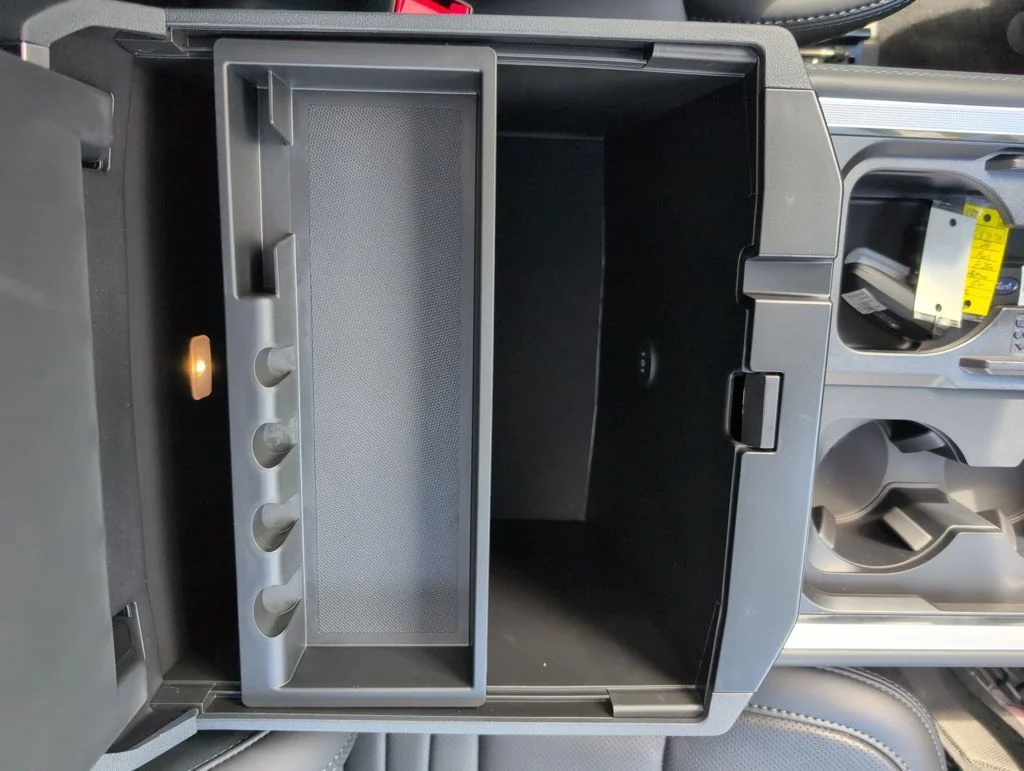 2026 Ford F-350 Super Duty Platinum - Photo 36