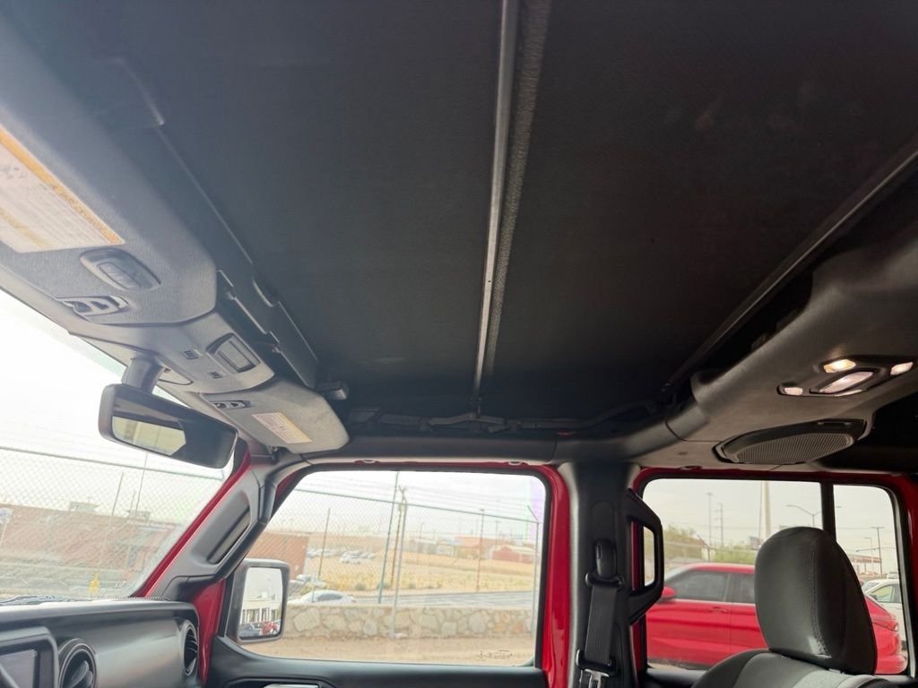 Used 2023 Red Jeep Sport S image 8